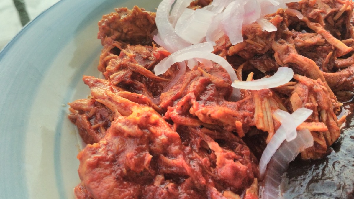Cochinita pibil with pickled onions